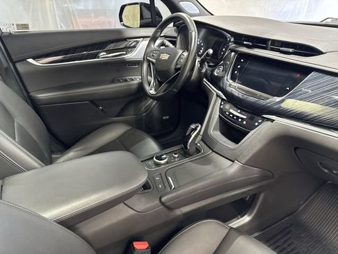 Certified 2024 Cadillac XT6 Premium Luxury w/ Technology Package AWD/4WD image 34