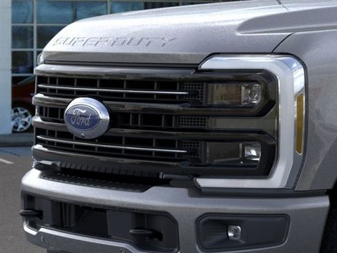 New 2026 Ford F350 Platinum w/ FX4 Off-Road Package AWD/4WD image 17
