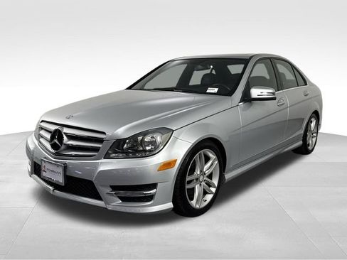 Used 2012 Mercedes-Benz C 300 4MATIC Sedan image 1