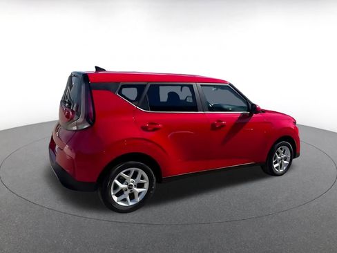 Used 2025 Kia Soul LX w/ LX Technology Package image 14