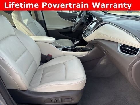 Used 2024 Chevrolet Malibu LT image 19