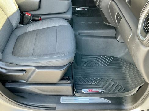 Used 2020 Chevrolet Silverado 1500 LT w/ Texas Edition image 23