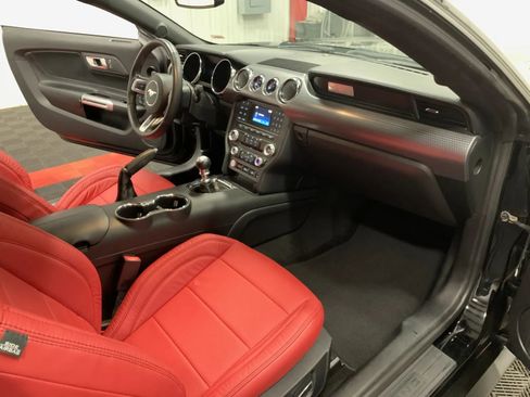 Used 2017 Ford Mustang GT w/ GT Performance Package image 49