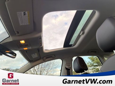 Certified 2023 Volkswagen Jetta SE image 21