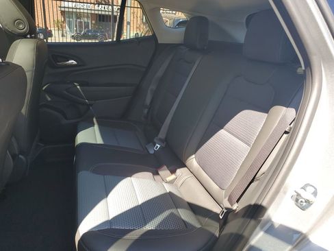 New 2026 Chevrolet Trax LT w/ Sunroof Package FWD image 14
