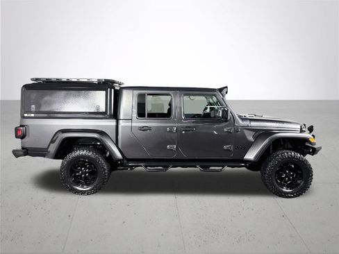 Used 2021 Jeep Gladiator Sport AWD/4WD image 5