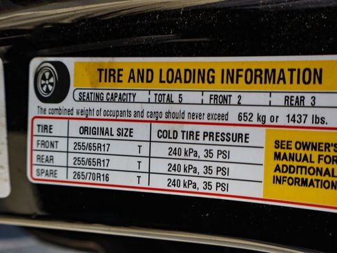 Used 2018 Chevrolet Colorado Z71 image 42