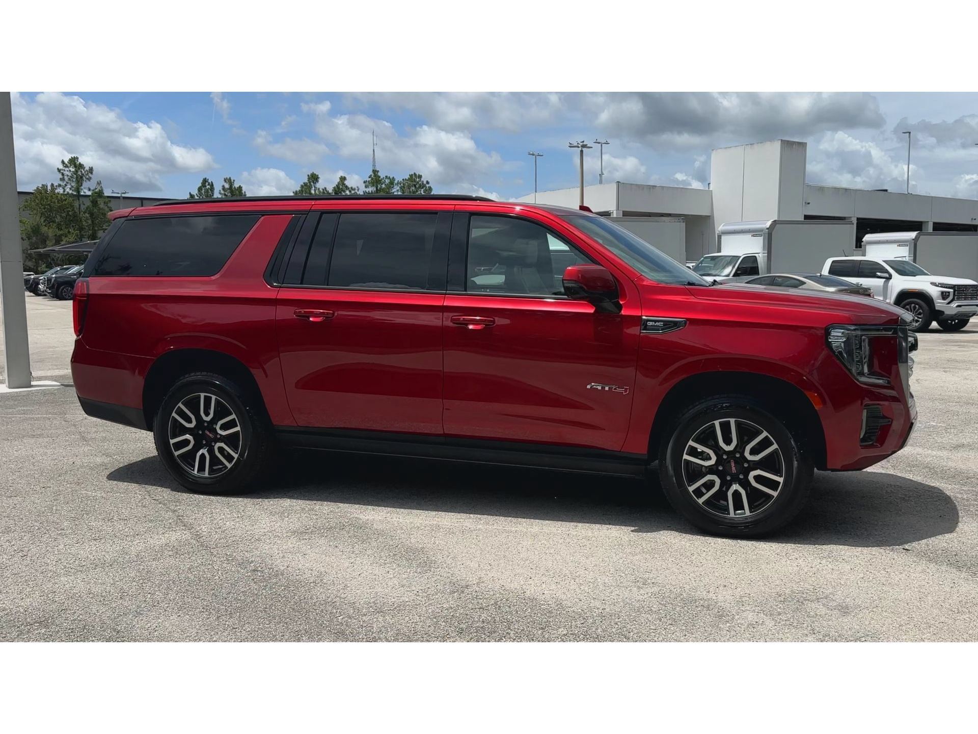 Certified 2021 GMC Yukon XL AT4 w/ AT4 Premium Package AWD/4WD image 2