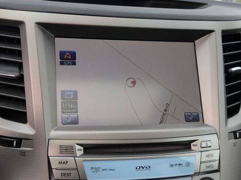 Used 2012 Subaru Outback 3.6R Limited image 28