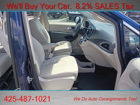 Used 2018 Chrysler Pacifica Touring Plus FWD image 23
