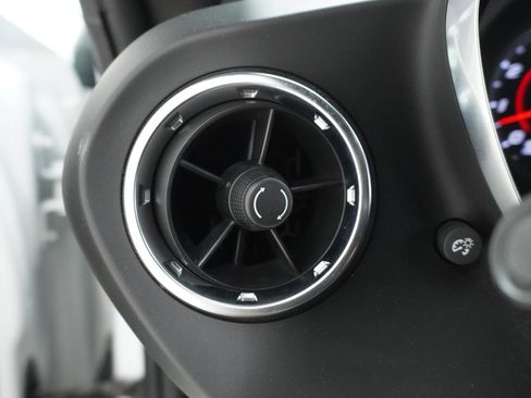 Used 2021 Chevrolet Camaro LT RWD image 16