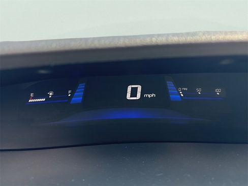 Used 2014 Honda Civic Hybrid Sedan image 20