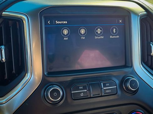 Used 2020 Chevrolet Silverado 1500 LT Trail Boss image 24