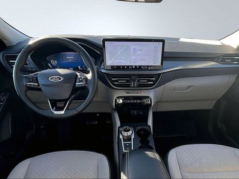 Certified 2023 Ford Escape Active w/ Tech Pack #2 image 7