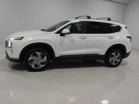 Used 2023 Hyundai Santa Fe SEL AWD/4WD image 2