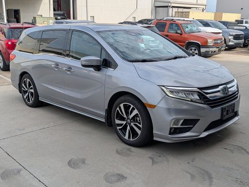 Used 2019 Honda Odyssey Elite image 15