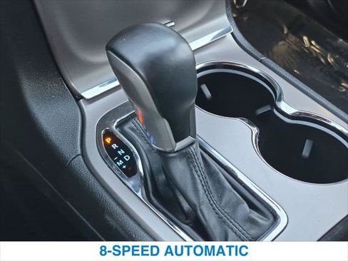 Used 2021 Jeep Grand Cherokee Laredo AWD/4WD image 19
