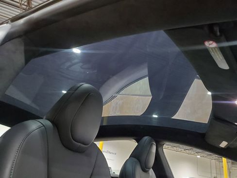 Used 2024 Tesla Model S image 16