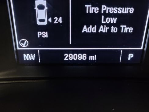 Used 2020 Chevrolet Malibu LS FWD image 2