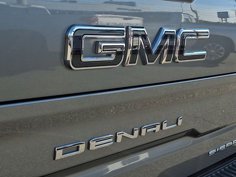 Certified 2026 GMC Sierra 1500 Denali Ultimate AWD/4WD image 37