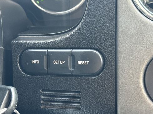 Used 2004 Ford F150 XLT image 17