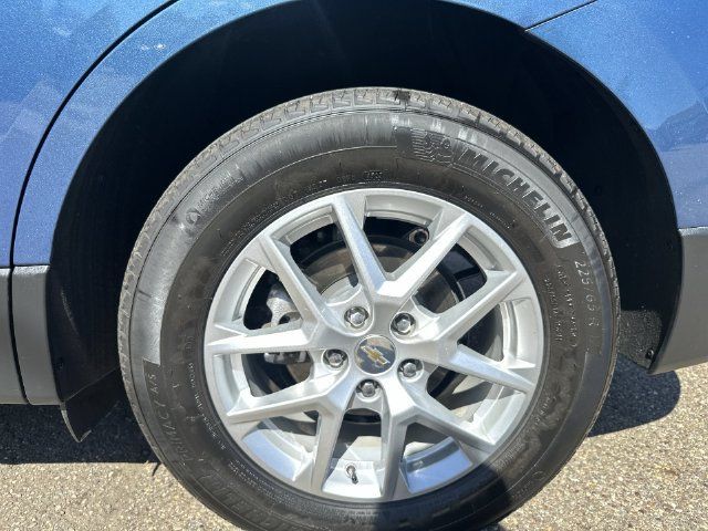 Used 2024 Chevrolet Equinox LS FWD image 20