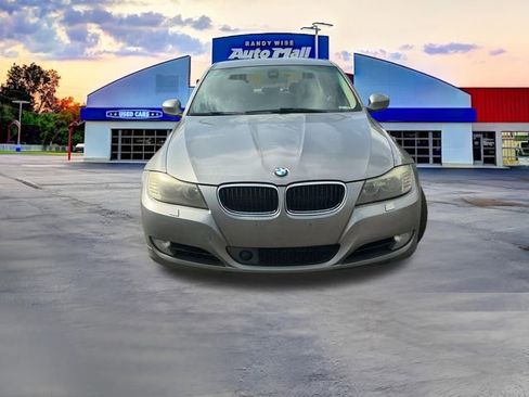 Used 2010 BMW 328i xDrive Sedan AWD/4WD image 10
