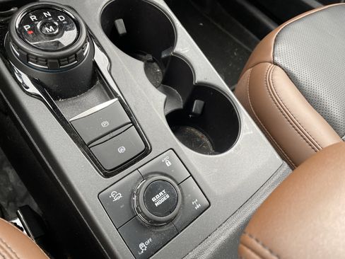 Used 2023 Ford Bronco Sport Badlands w/ Premium Package image 32