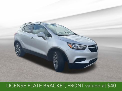 Used 2022 Buick Encore Preferred w/ Safety Package image 8