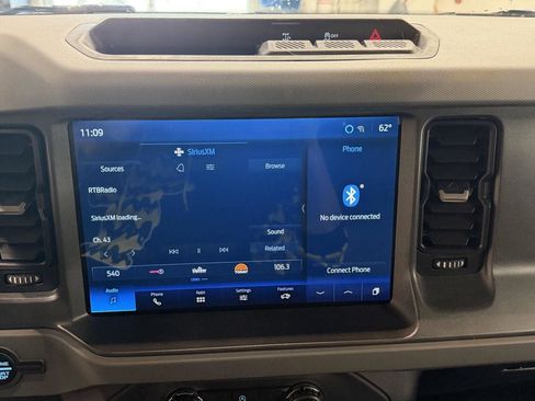 Used 2024 Ford Bronco Big Bend image 17