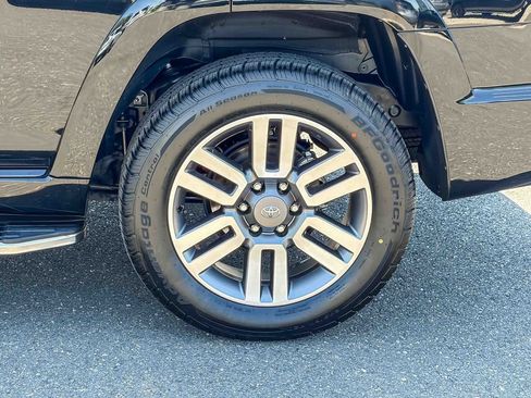 Used 2022 Toyota 4Runner TRD Sport w/ Technology Package RWD image 13