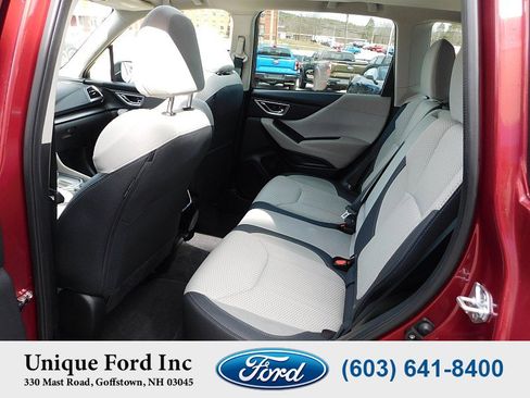 Used 2023 Subaru Forester Premium AWD/4WD image 26