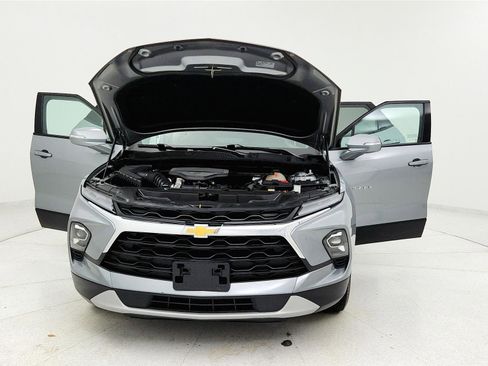 Used 2023 Chevrolet Blazer LT image 34