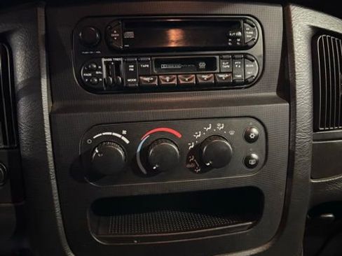 Used 2003 Dodge Ram 3500 Truck ST image 16