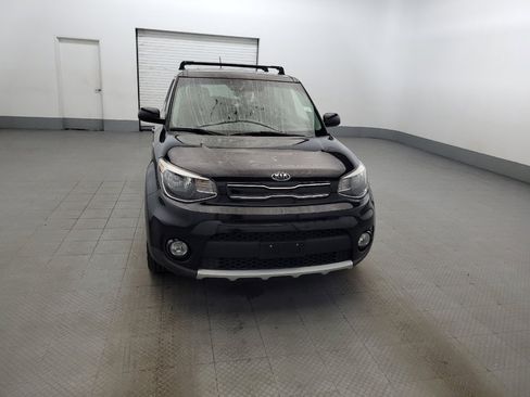 Used 2018 Kia Soul + FWD image 14