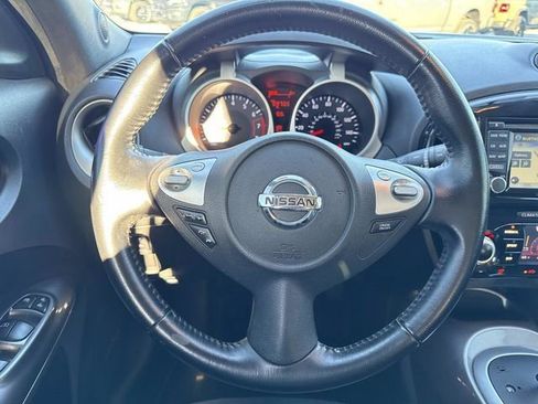 Used 2016 Nissan Juke SL image 14