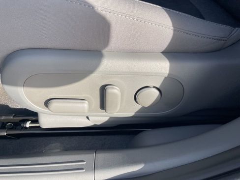 New 2026 Hyundai Ioniq 5 SE RWD image 17