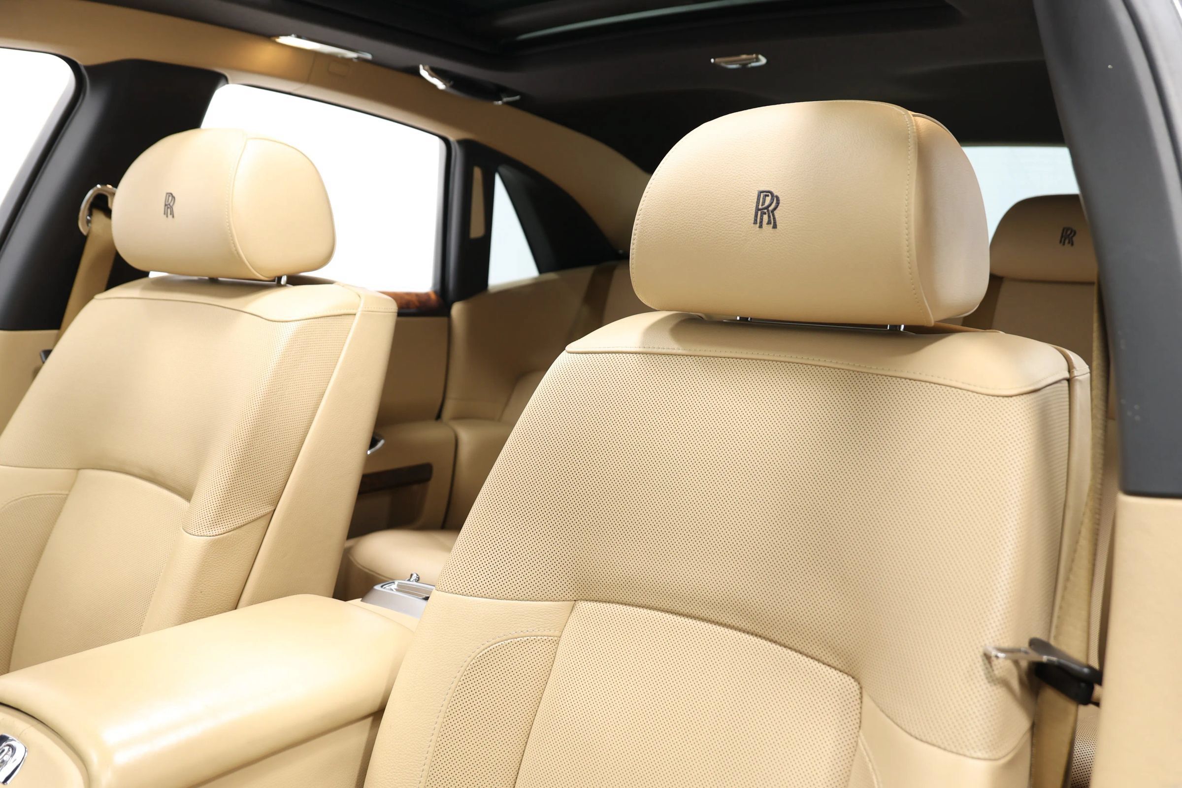 Used 2011 Rolls-Royce Ghost RWD image 19