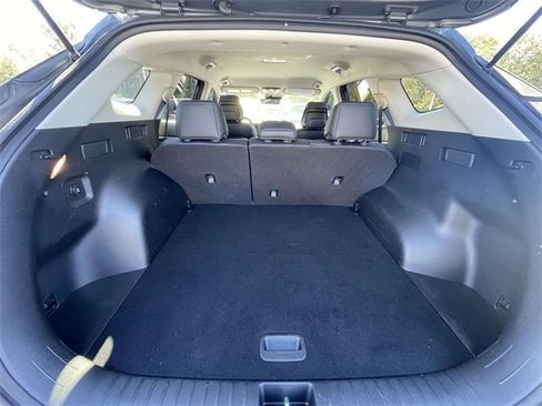 Used 2023 Kia Sportage EX image 8