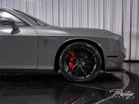 Used 2023 Dodge Challenger SRT Hellcat w/ Plus Package RWD image 20