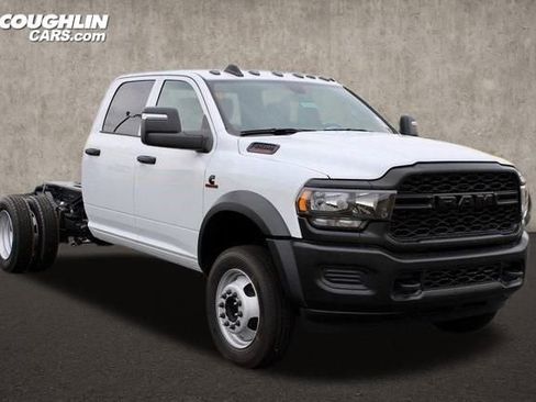 New 2024 RAM 5500 Tradesman w/ Max Tow Package image 2