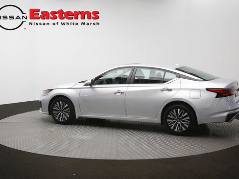 Used 2023 Nissan Altima 2.5 SV w/ SV Premium Package AWD/4WD image 63