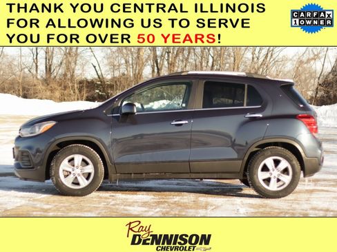 Used 2019 Chevrolet Trax LT w/ LT Convenience Package image 4