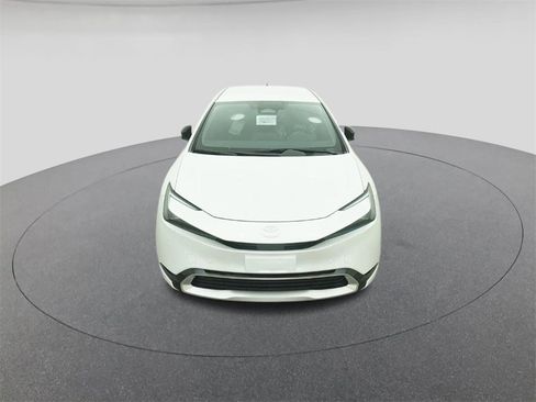 New 2026 Toyota Prius XSE image 15
