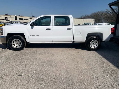 Used 2017 Chevrolet Silverado 1500 W/T w/ Trailering Package image 2