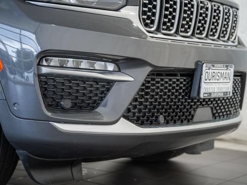 Certified 2023 Jeep Grand Cherokee Summit AWD/4WD image 15