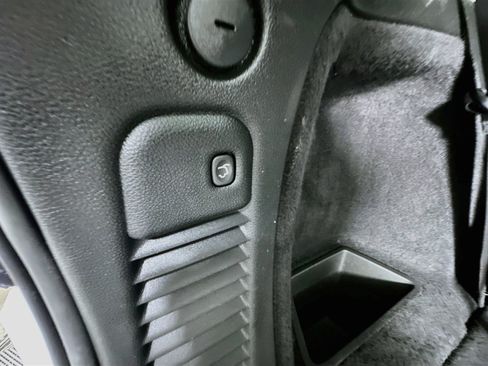 Used 2025 Dodge Durango GT RWD image 29