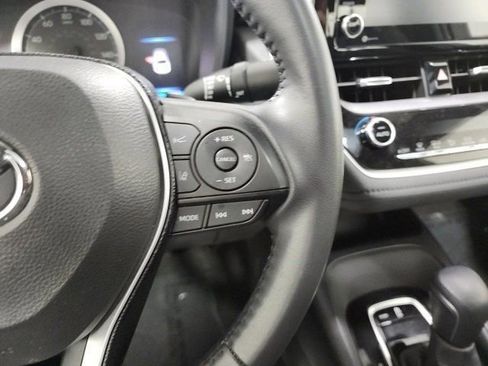 Used 2021 Toyota Corolla SE w/ SE Premium Package FWD image 27