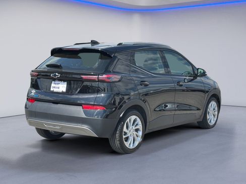 Used 2023 Chevrolet Bolt EUV LT FWD image 10