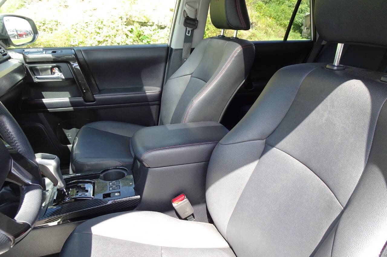 Used 2019 Toyota 4Runner TRD Pro AWD/4WD image 18